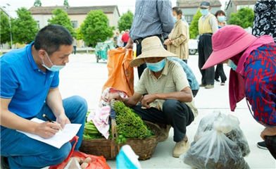 消費扶貧助力鄉(xiāng)村振興 公安縣市場監(jiān)管局推動農(nóng)副產(chǎn)品熱銷